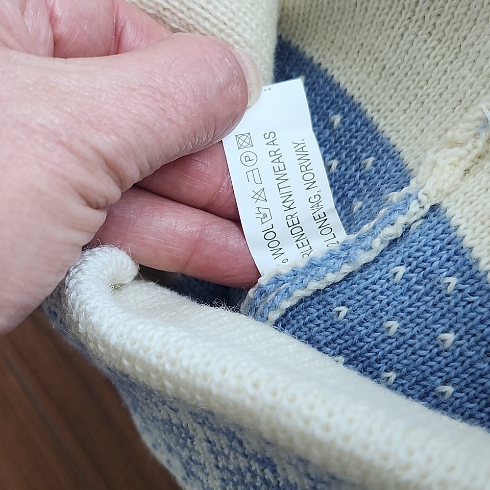 Norlender Genuine NORWEGIAN Knitwear  Hat 100% Wool - Picture 3 of 5
